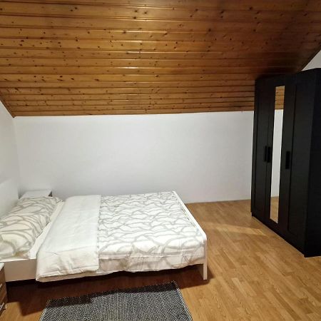 דירות ווליקה גוריצה Kiki Privatne Sobe, Zagreb Airport מראה חיצוני תמונה