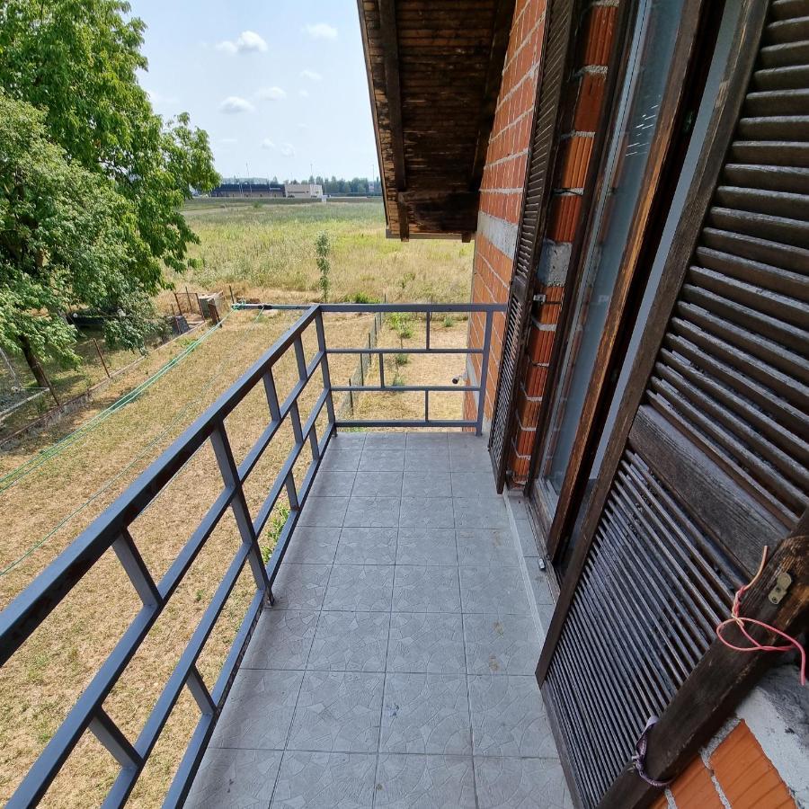 דירות ווליקה גוריצה Kiki Privatne Sobe, Zagreb Airport מראה חיצוני תמונה